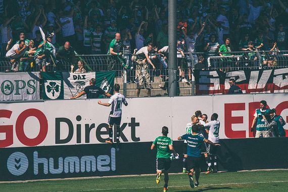 SpVgg Fürth vs FC Erzgebirge Aue (3-2) (13)