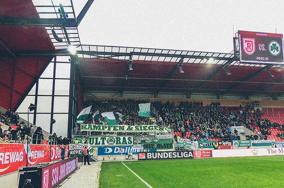 SSV Jahn Regensburg vs SpVgg Fürth (3-2) (10)