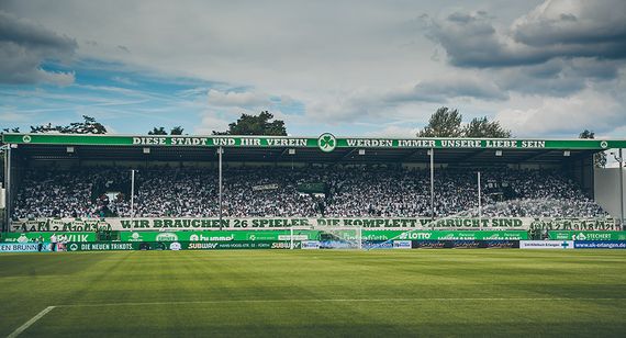 SpVgg Fürth vs DSC Arminia Bielefeld (1-2) (15)