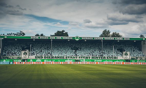 SpVgg Fürth vs DSC Arminia Bielefeld (1-2) (17)