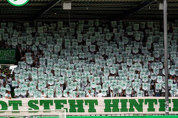 SpVgg Fürth vs DSC Arminia Bielefeld (1-2) (18)