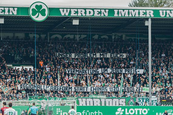 SpVgg Fürth vs 1. FC Nürnberg (1-3) (7)