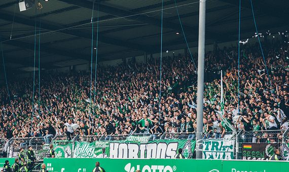 SpVgg Fürth vs 1. FC Nürnberg (1-3) (10)