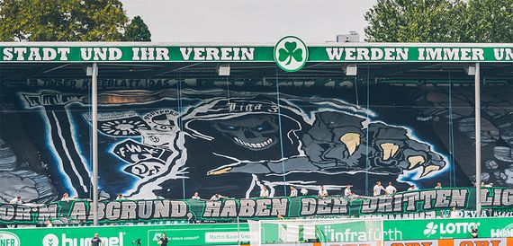 SpVgg Fürth vs SV Sandhausen (3-1) (17)