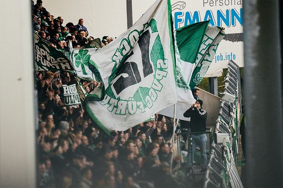 SpVgg Fürth vs FC Erzgebirge Aue (0-5) (22)