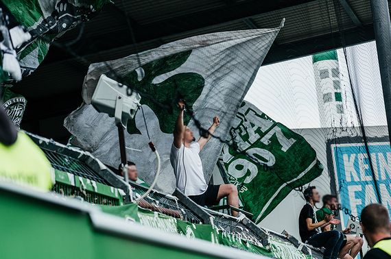 SpVgg Fürth vs SV Darmstadt 98 (2-1) (23)