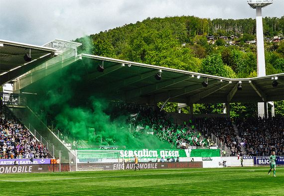 FC Erzgebirge Aue vs SpVgg Fürth (1-1) (7)