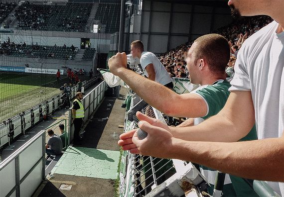 SpVgg Fürth vs Holstein Kiel (4-1) (18)