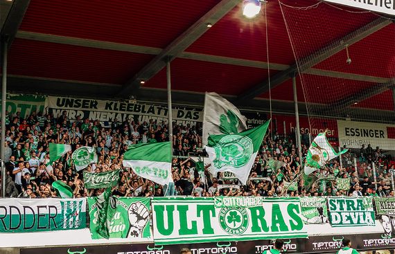 1. FC Heidenheim 1846 vs SpVgg Fürth (2-0) (4)