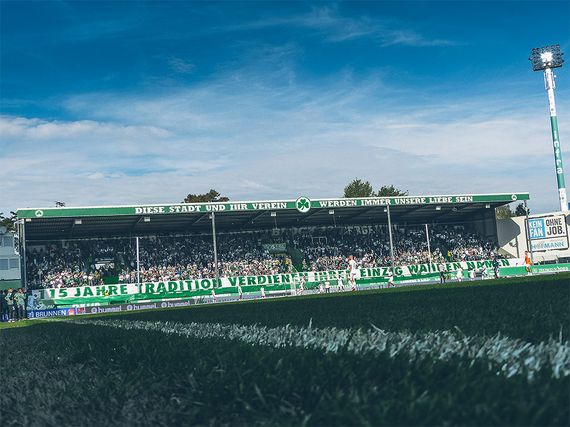 SpVgg Fürth vs SSV Jahn Regensburg (1-1) (7)