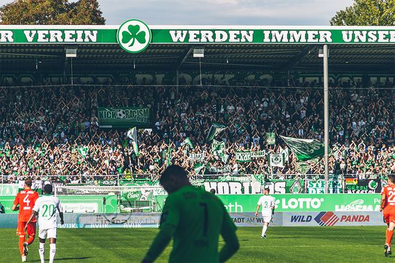 SpVgg Fürth vs SSV Jahn Regensburg (1-1) (14)