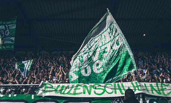 SpVgg Fürth vs SSV Jahn Regensburg (1-1) (22)