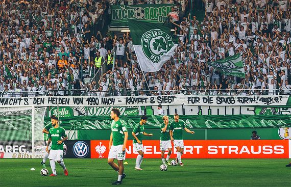SpVgg Fürth vs Borussia Dortmund (1-2 n.V.) (40)