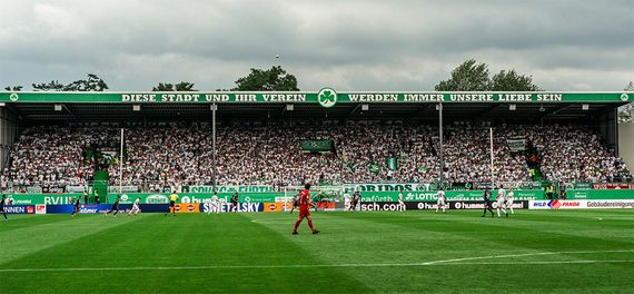 SpVgg Fürth vs FC Erzgebirge Aue (0-2) (27)