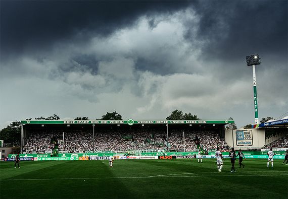 SpVgg Fürth vs FC Erzgebirge Aue (0-2) (30)
