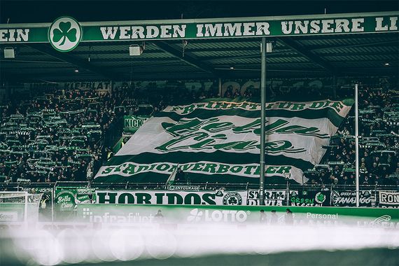SpVgg Fürth vs FC St. Pauli (3-0) (2)