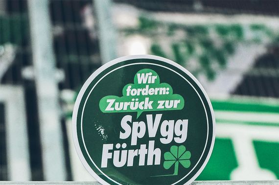 SSV Jahn Regensburg vs SpVgg Fürth (0-2) (1)