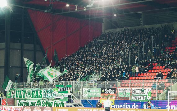 SSV Jahn Regensburg vs SpVgg Fürth (0-2) (3)