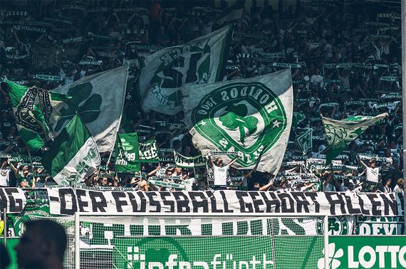 SpVgg Fürth vs SSV Jahn Regensburg (1-0) (19)