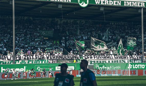 SpVgg Fürth vs SSV Jahn Regensburg (1-0) (20)