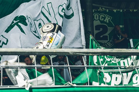 SpVgg Fürth vs Holstein Kiel (0-3) (18)