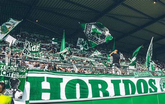 SpVgg Fürth vs Holstein Kiel (0-3) (24)