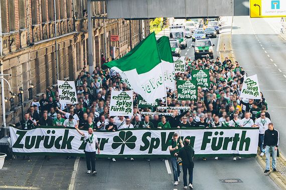 SpVgg Fürth vs Holstein Kiel (0-3) (29)