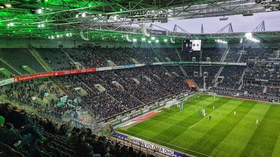 Borussia Mönchengladbach vs SpVgg Fürth (4-0) (1)