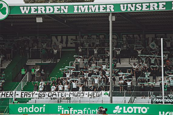 SpVgg Fürth vs DSC Arminia Bielefeld (1-1) (8)
