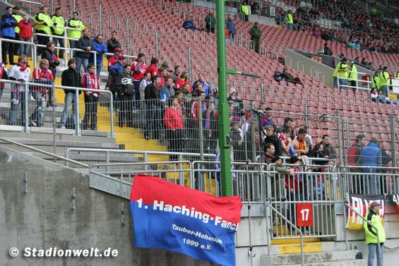 1. FC Kaiserslautern vs SpVgg Unterhaching (4-0) (2)