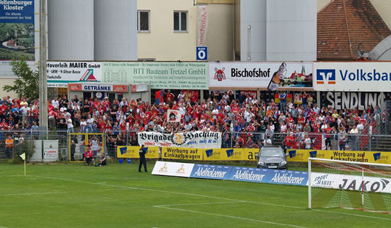 SSV Jahn Regensburg vs SpVgg Unterhaching (2-1) (1)