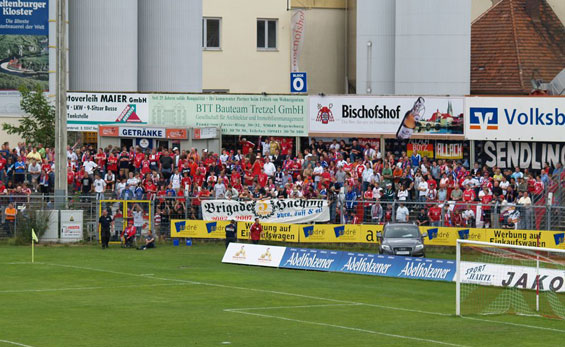 SSV Jahn Regensburg vs SpVgg Unterhaching (2-1) (2)