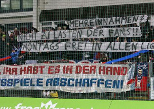 SpVgg Unterhaching vs 1. FC Kaiserslautern (5-0)