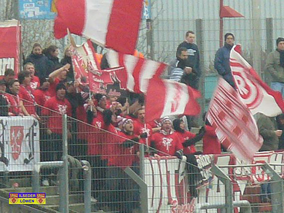 Eintracht Braunschweig vs SSV Jahn Regensburg (0-3) (6)