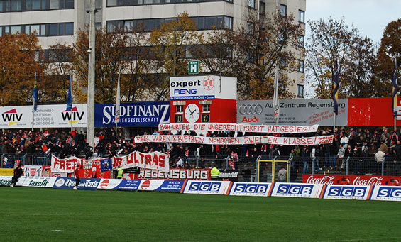 SSV Jahn Regensburg vs FC Carl Zeiss Jena (1-1) (7)