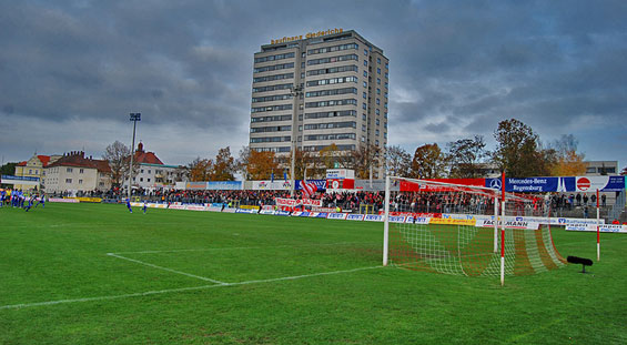 SSV Jahn Regensburg vs FC Carl Zeiss Jena (1-1) (8)