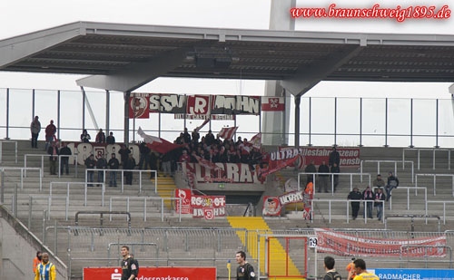 Eintracht Braunschweig vs SSV Jahn Regensburg (2-0) (3)