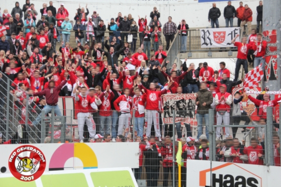 SpVgg Unterhaching vs SSV Jahn Regensburg (2-3) (11)