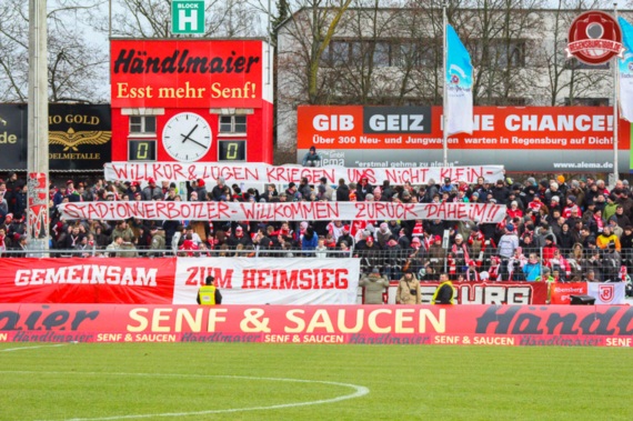 SSV Jahn Regensburg vs Hertha BSC (1-5) (1)