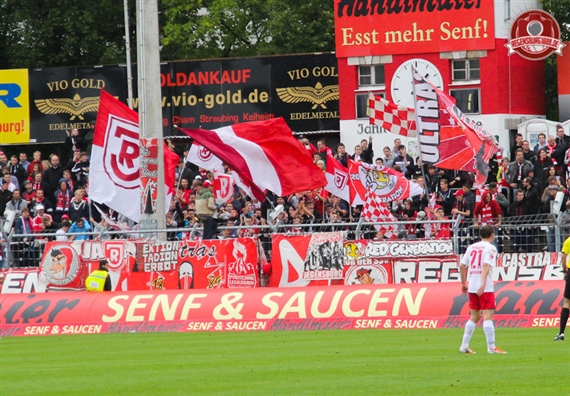 SSV Jahn Regensburg vs FC Energie Cottbus (0-1) (5)