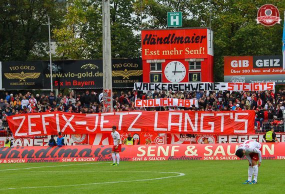 SSV Jahn Regensburg vs Wacker Burghausen (1-1) (37)