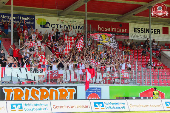 1. FC Heidenheim 1846 vs SSV Jahn Regensburg (2-2) (8)