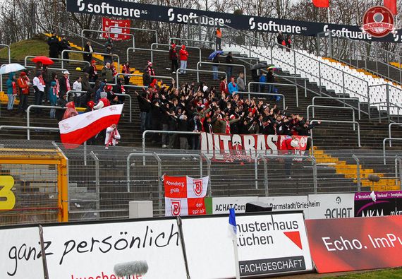 SV Darmstadt 98 vs SSV Jahn Regensburg (2-1) (6)