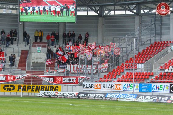 Hallescher FC vs SSV Jahn Regensburg (4-1) (1)