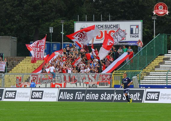 FC Rot-Weiß Erfurt vs SSV Jahn Regensburg (2-0) (8)