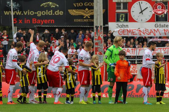 SSV Jahn Regensburg vs SG Sonnenhof-Großaspach (2-0) (3)