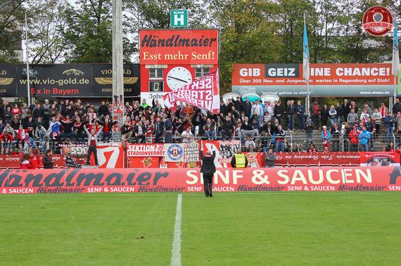 SSV Jahn Regensburg vs SG Sonnenhof-Großaspach (2-0) (8)