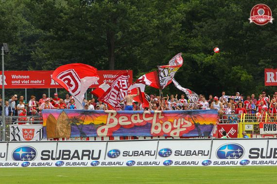 Stuttgarter Kickers vs SSV Jahn Regensburg (3-1) (8)