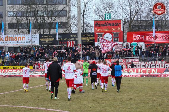 SSV Jahn Regensburg vs VfB Stuttgart II (4-1) (6)