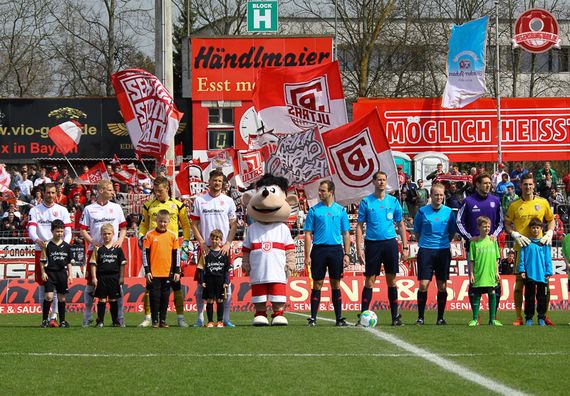 SSV Jahn Regensburg vs VfL Osnabrück (1-1) (4)